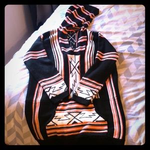 🔥2/$20 Aztec sweater